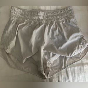 Lululemon High Rise Track That Shorts 3in